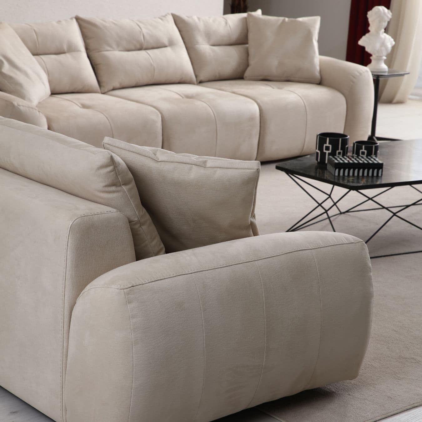Прав диван с ел. ф-я сън Fendi - Modern Furniture