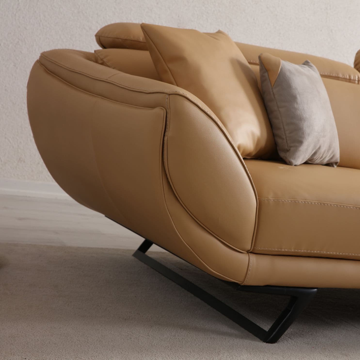 Прав диван с ел. ф-я сън Hermes - Modern Furniture