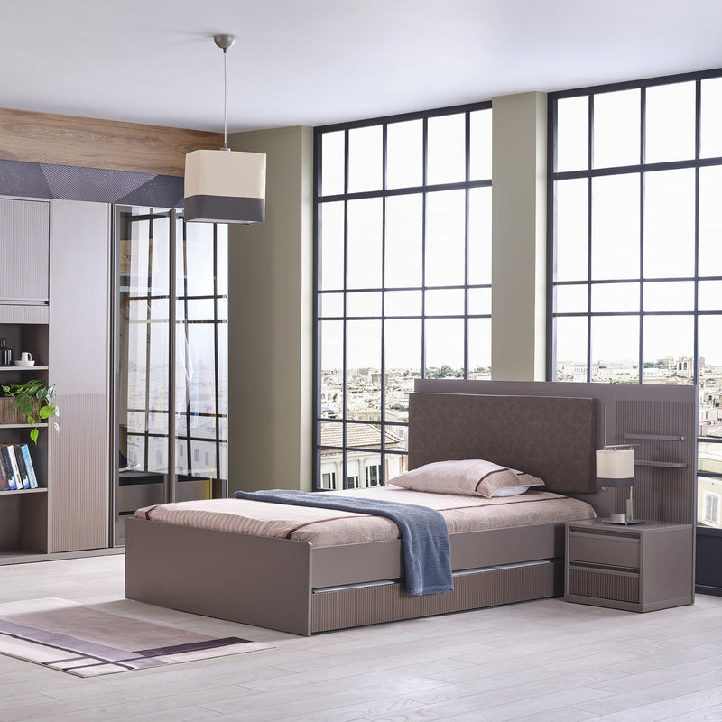 Тийн стая Shadow