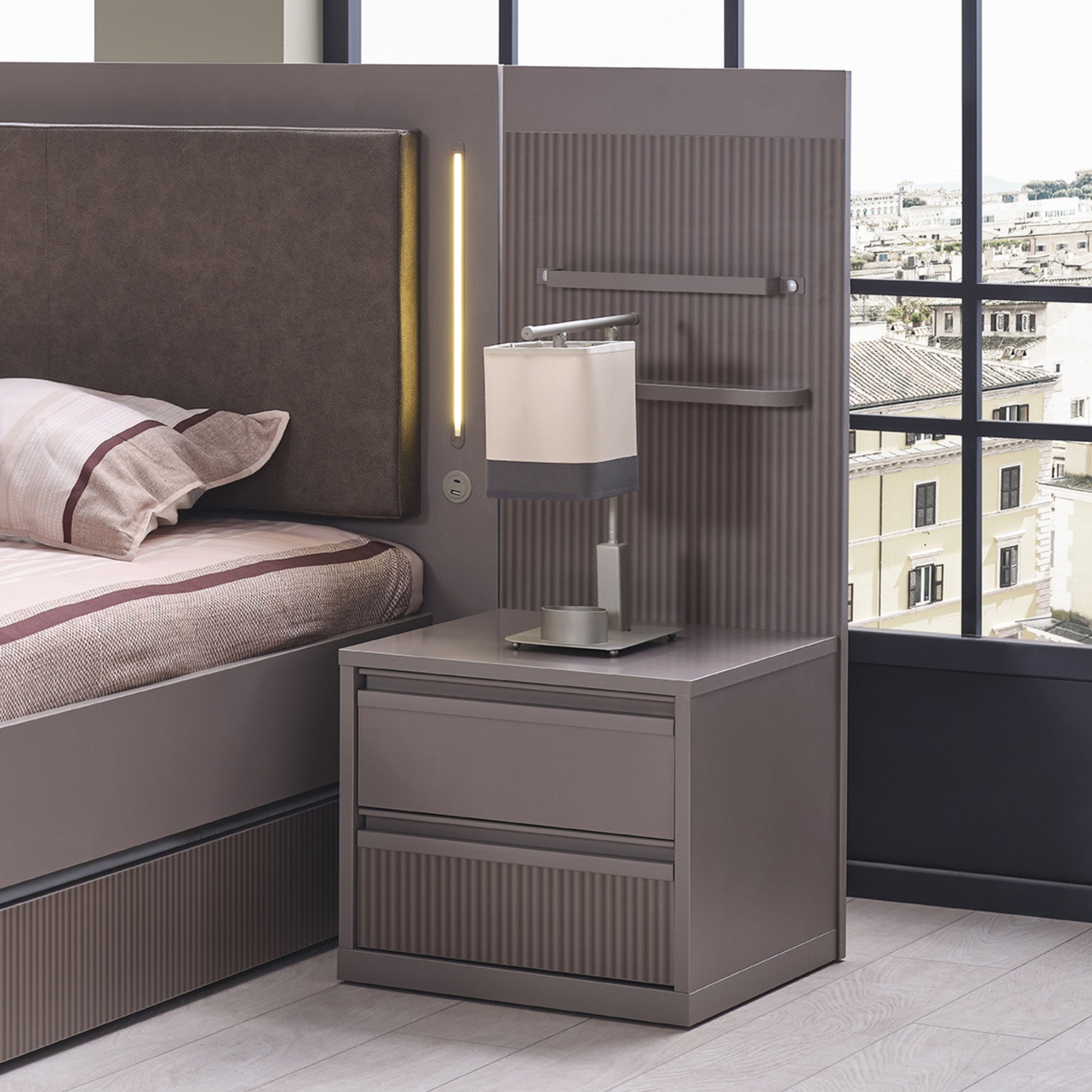 Нощно шкафче Shadow