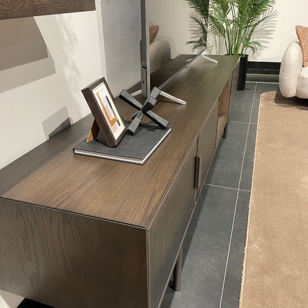 ТВ секция Soho S