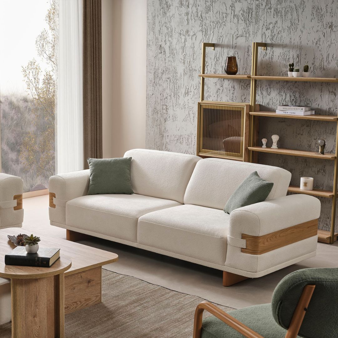 Триместен диван Anka – близък план на седалката и тапицерията.