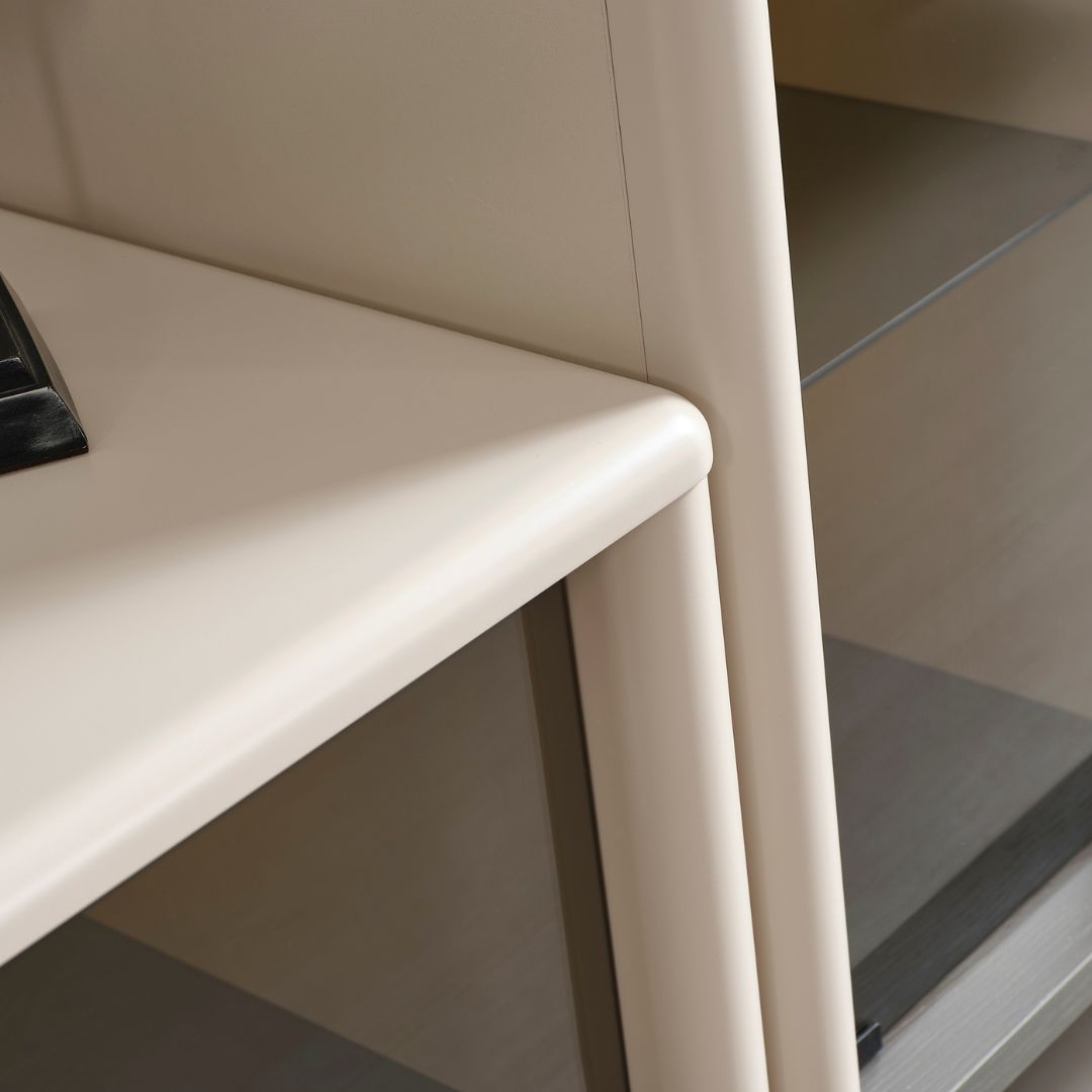 ТВ секция Stella – близък план на фасадите и фино изпълнение на ръбовете.