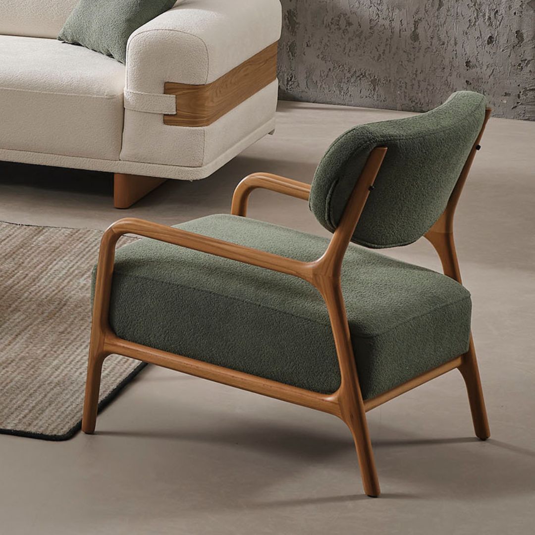 Кресло Anka – перспектива три четвърти с плавни ръбове.