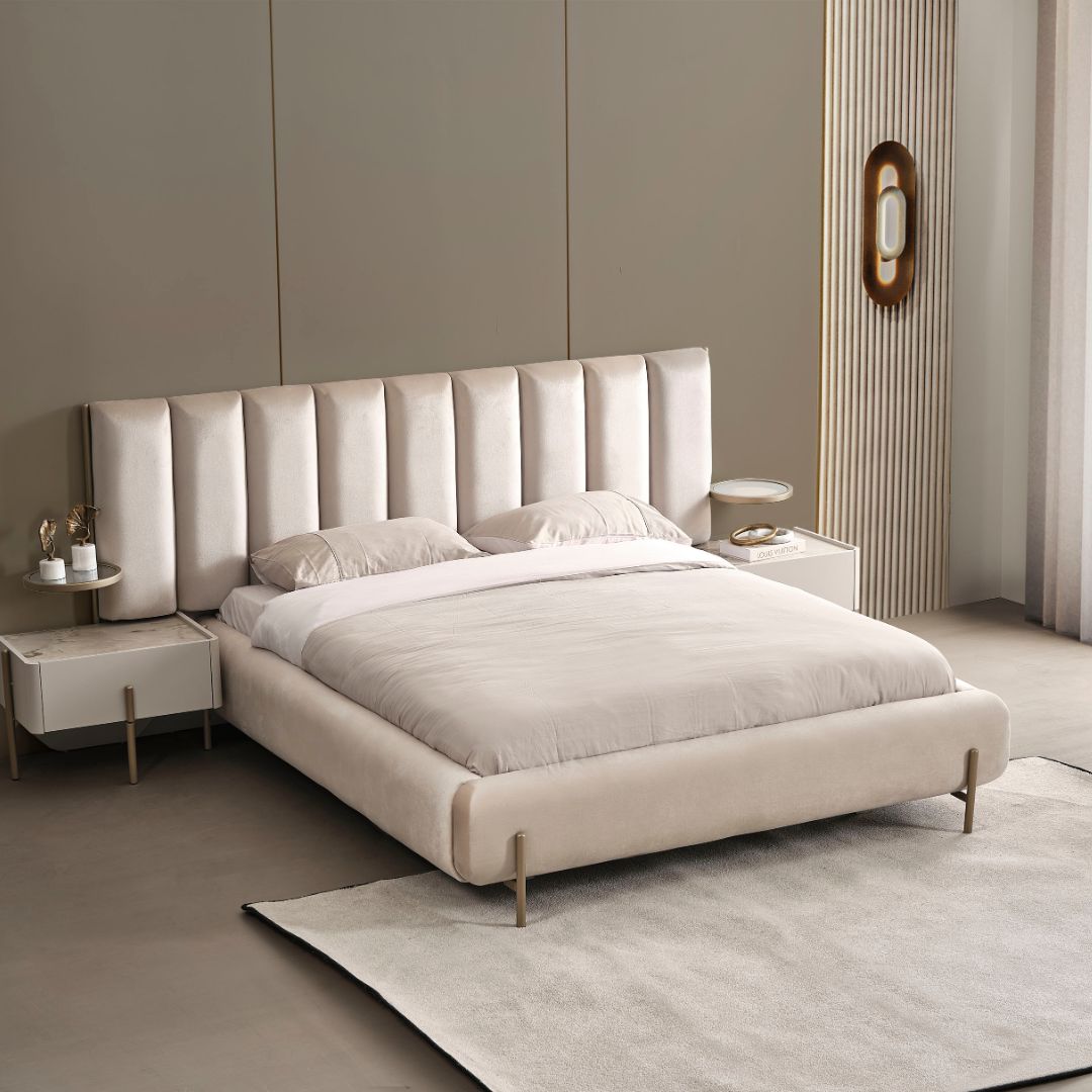 Легло Vega – фронтален изглед с висока табла и изчистени линии.