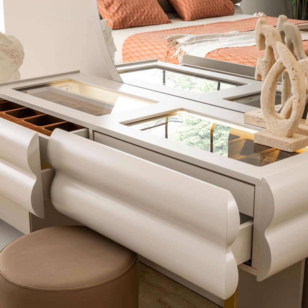 Тоалетка с огледало Milas - Modern Furniture