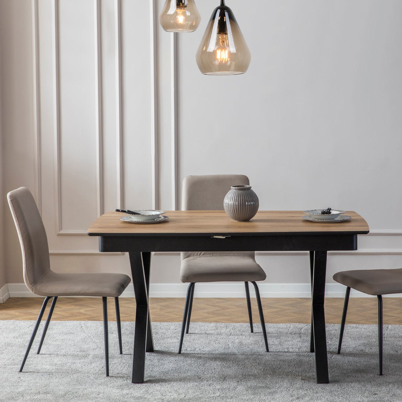 Трапезна маса Apple