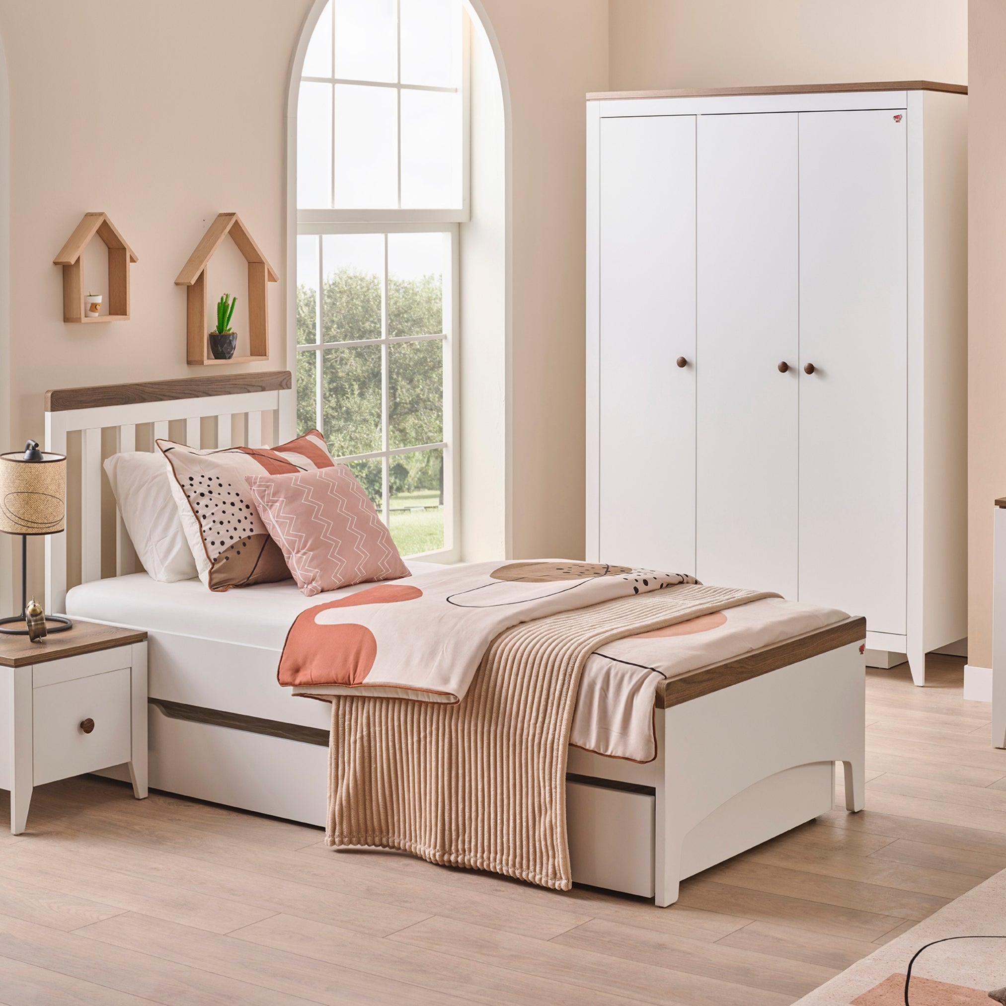 Легло Lucia (100/200 см.)