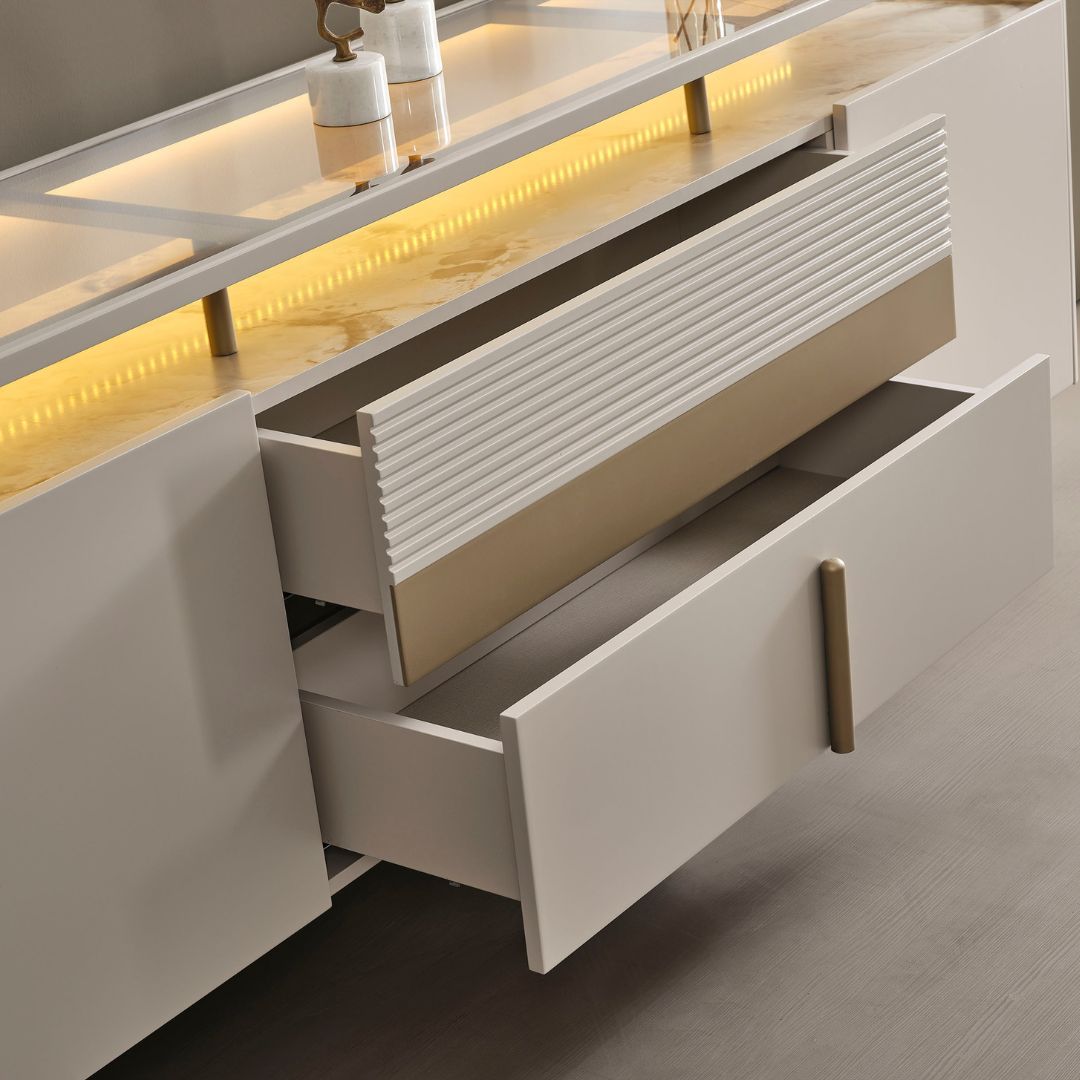 Бюфет с огледало Vega