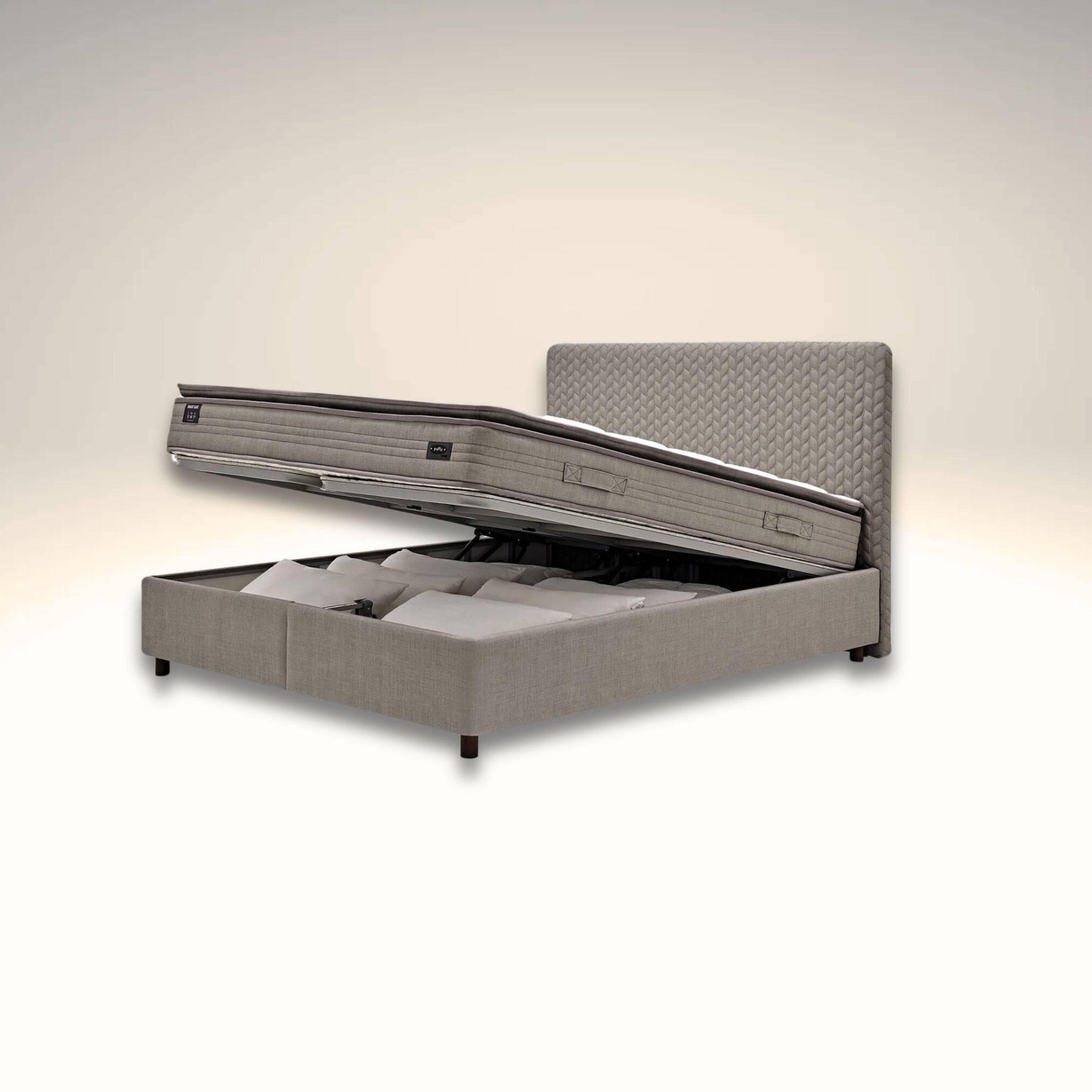 Smart Care – цялостен вид на леглото с включен матрак Puffy