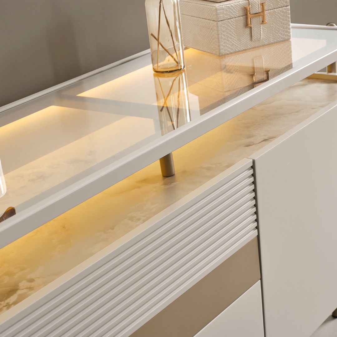 Бюфет с огледало Vega