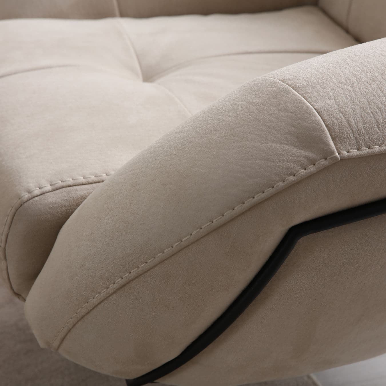 Прав диван с ел. ф-я сън Fendi - Modern Furniture