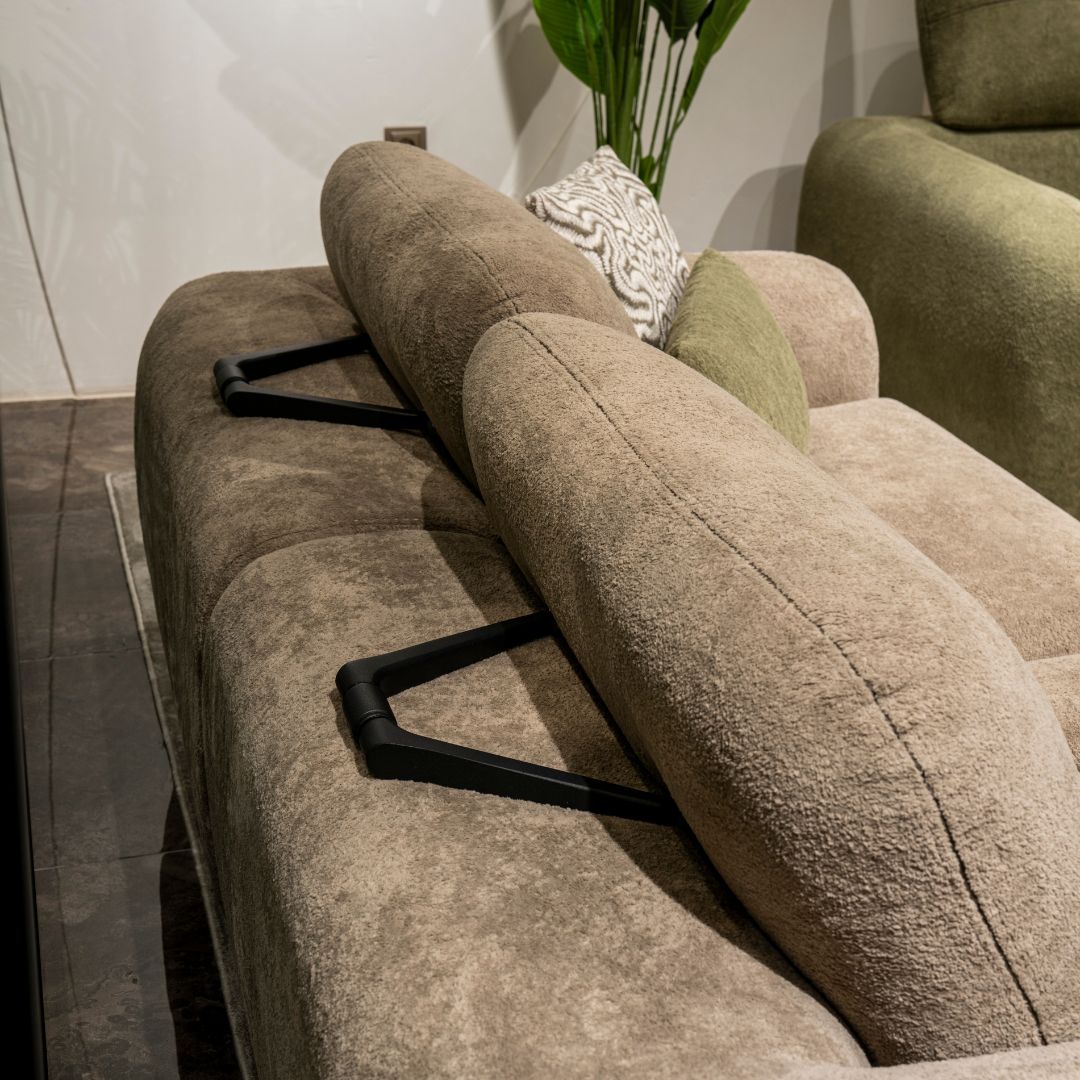 Прав диван Axen