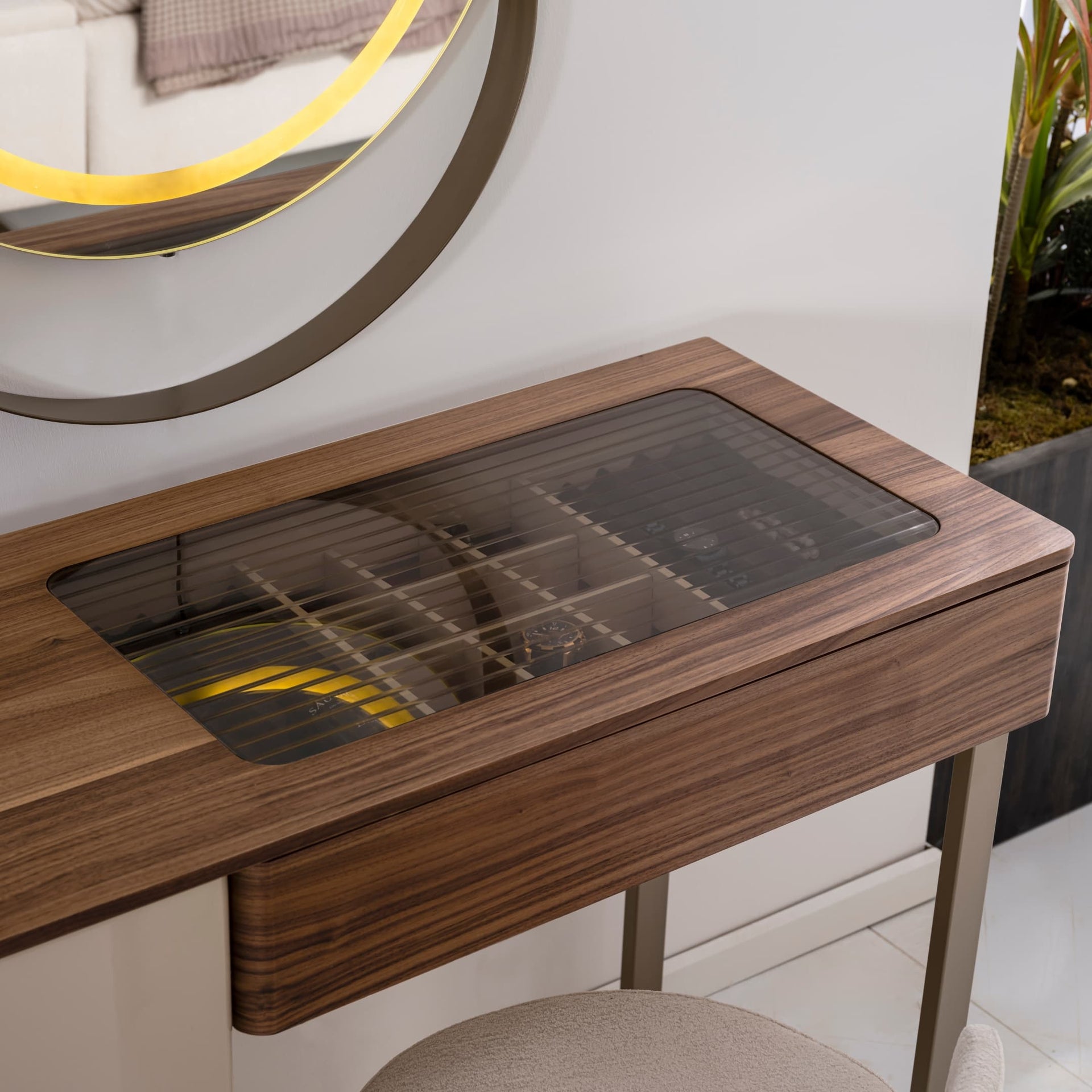 Тоалетка с огледало Bagdat