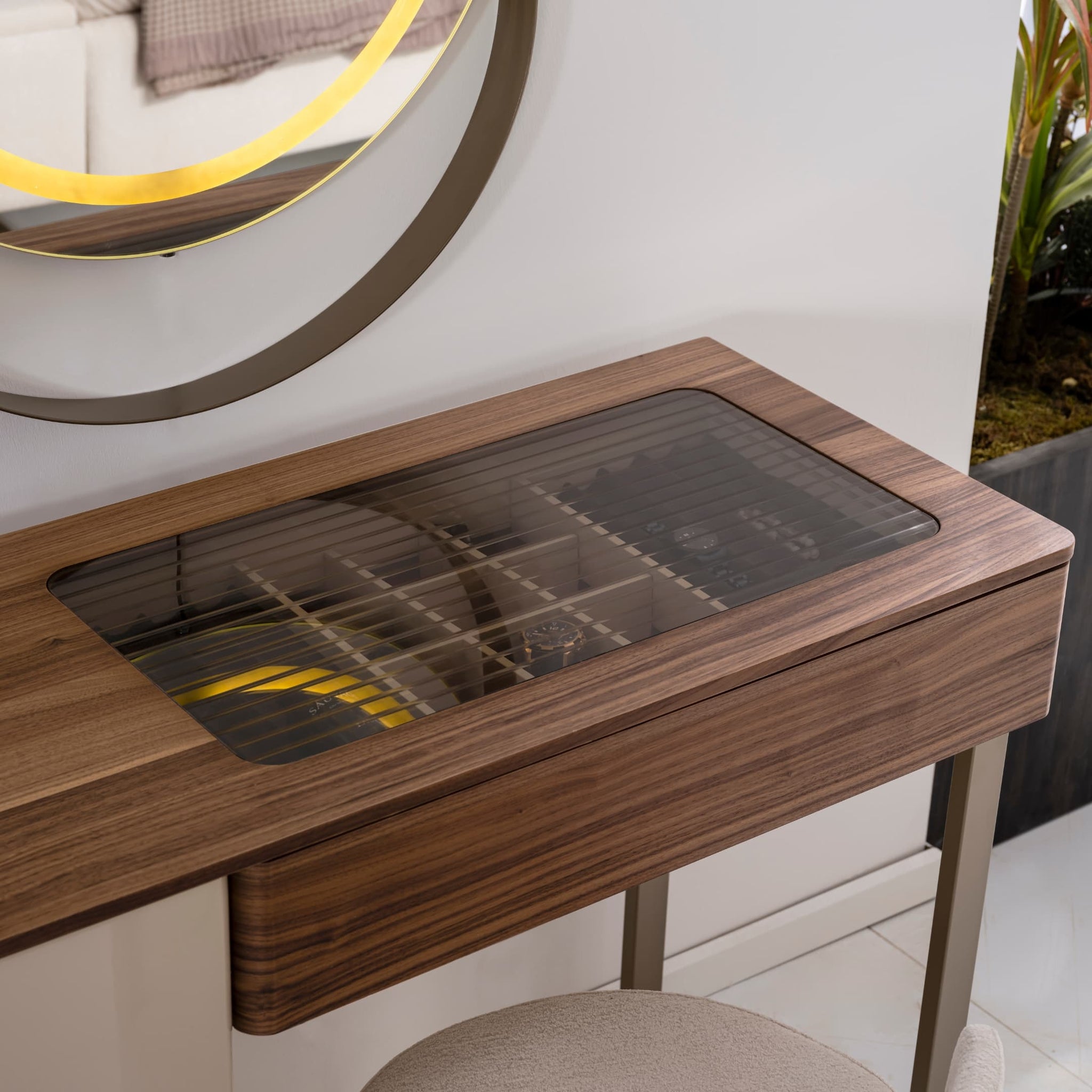 Тоалетка с огледало Bagdat