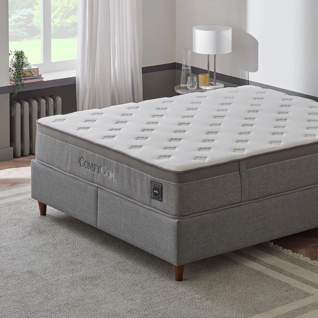 Comfy Cool матрак от Puffy с покет пружинна система и двулицева конструкция за различни сезони