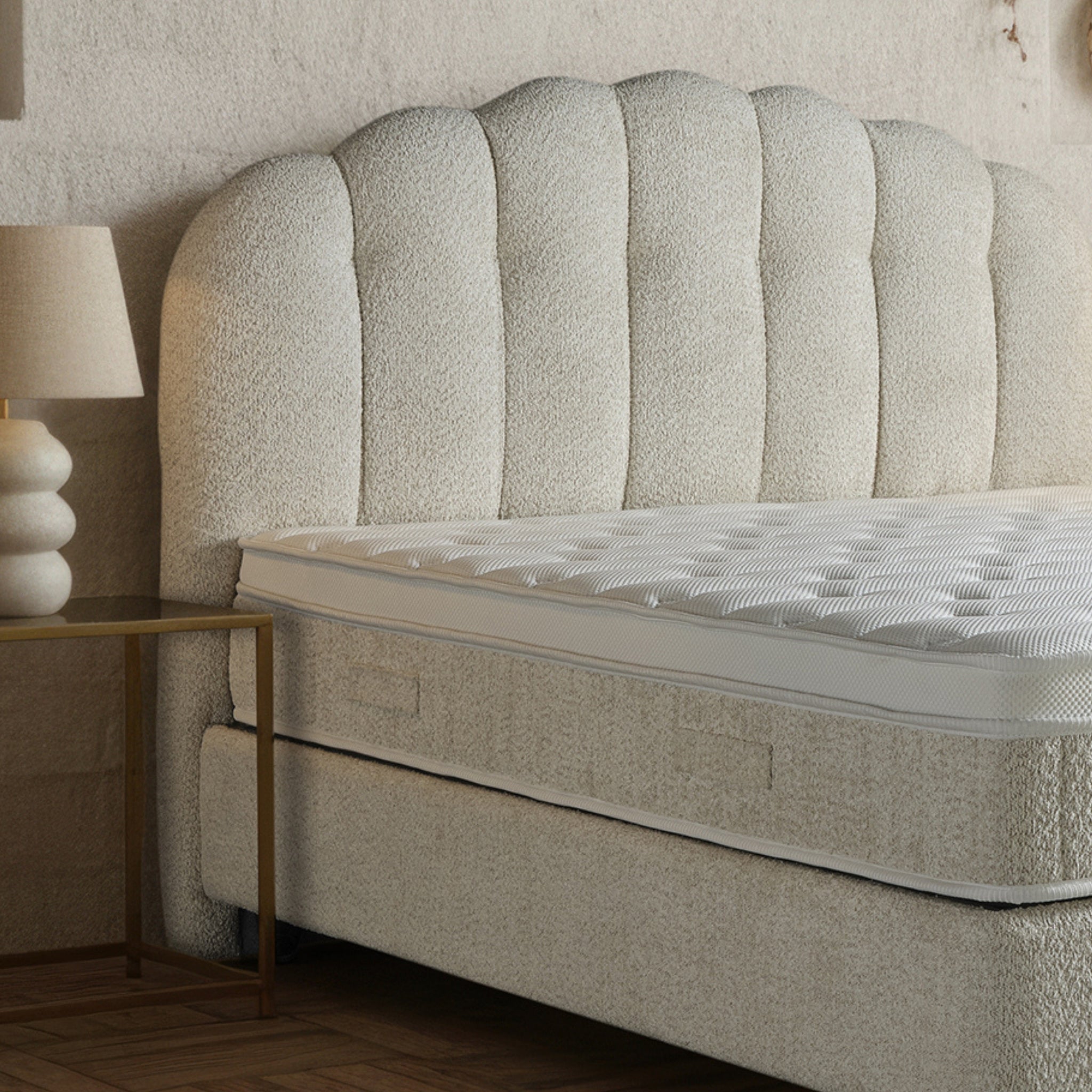 Легло с включен матрак DMF 16