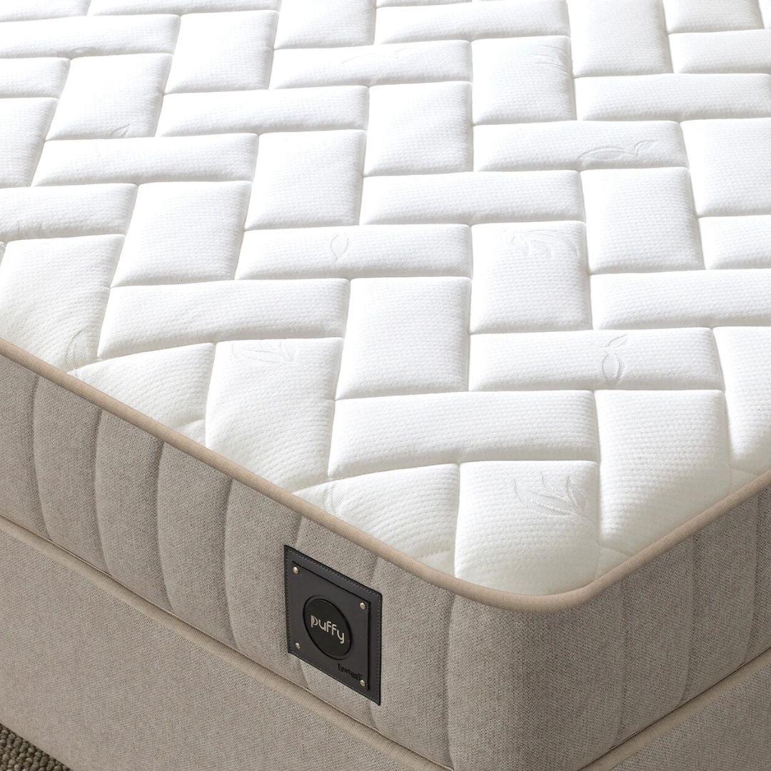 Double Support Plus матрак от Puffy с покет пружинна система и двулицева употреба за различни сезони