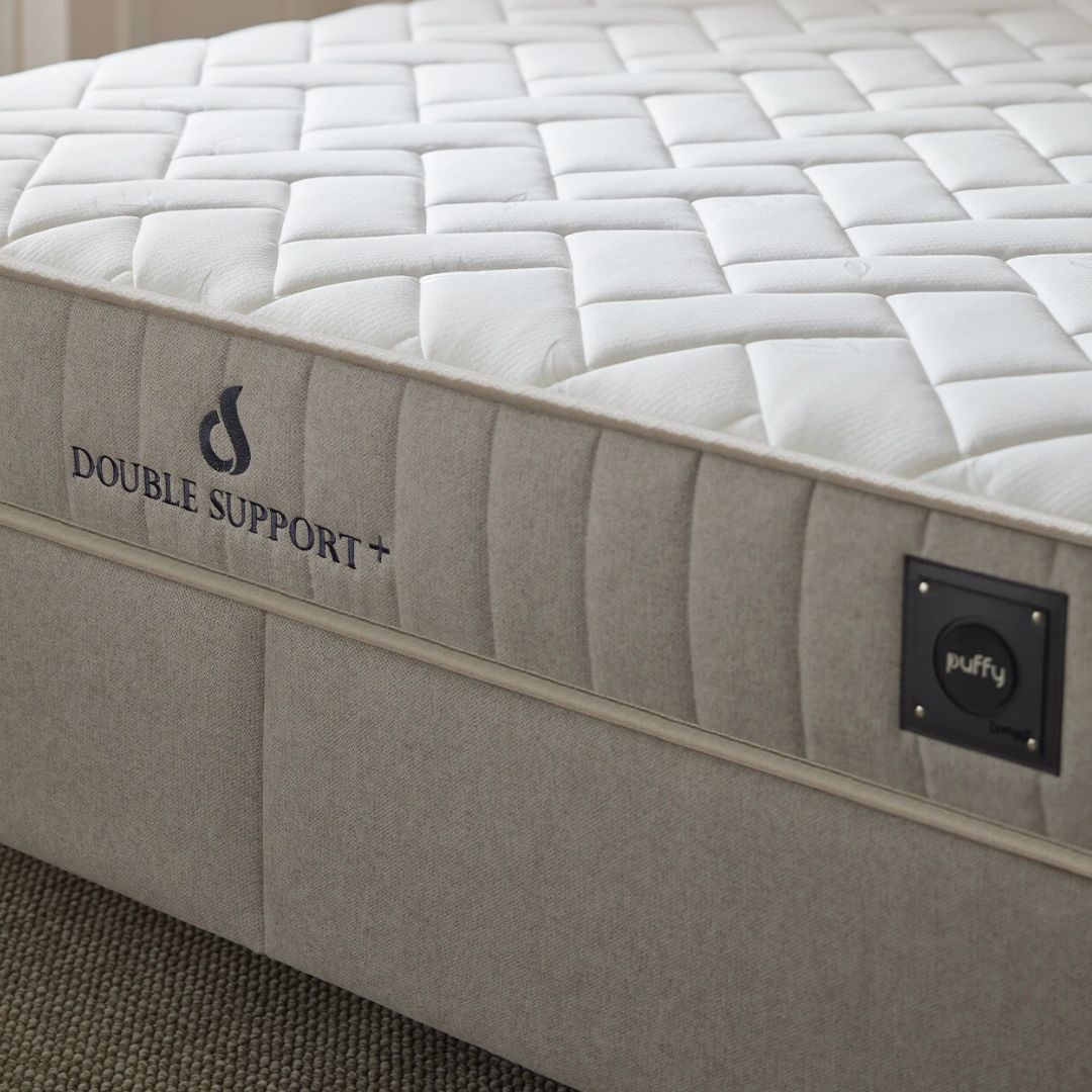 Double Support Plus матрак от Puffy с покет пружинна система и двулицева употреба за различни сезони
