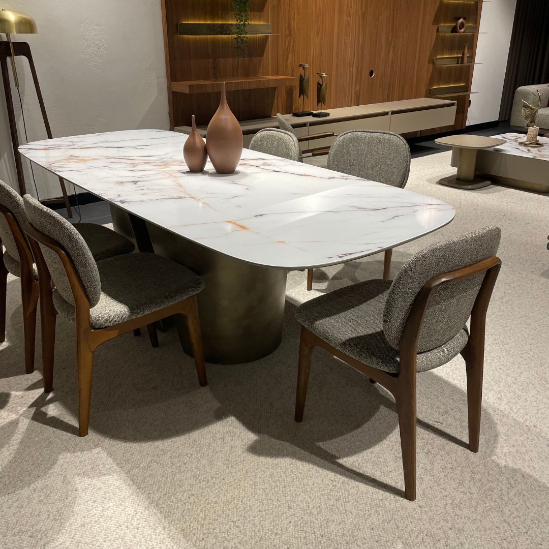 Детайл на маса Harmony – фини заоблени ъгли и премиум финиш.