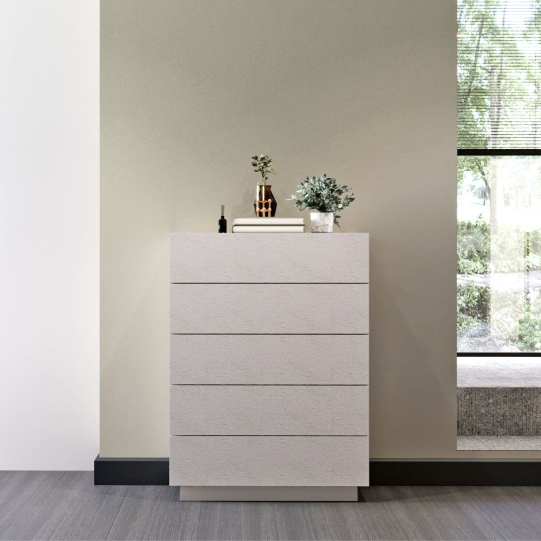 Скрин с пет чекмеджета