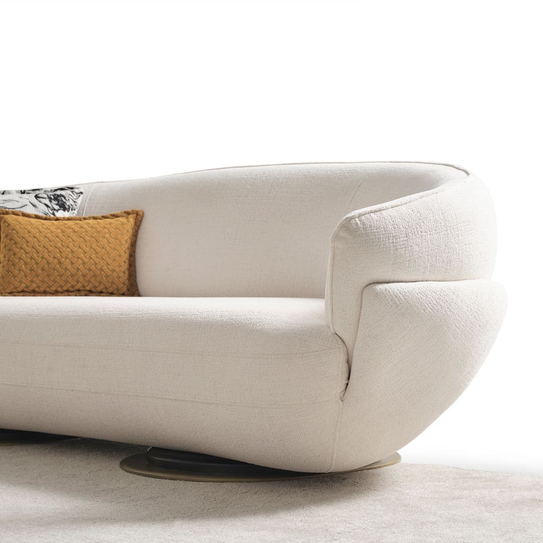 Прав диван Levante