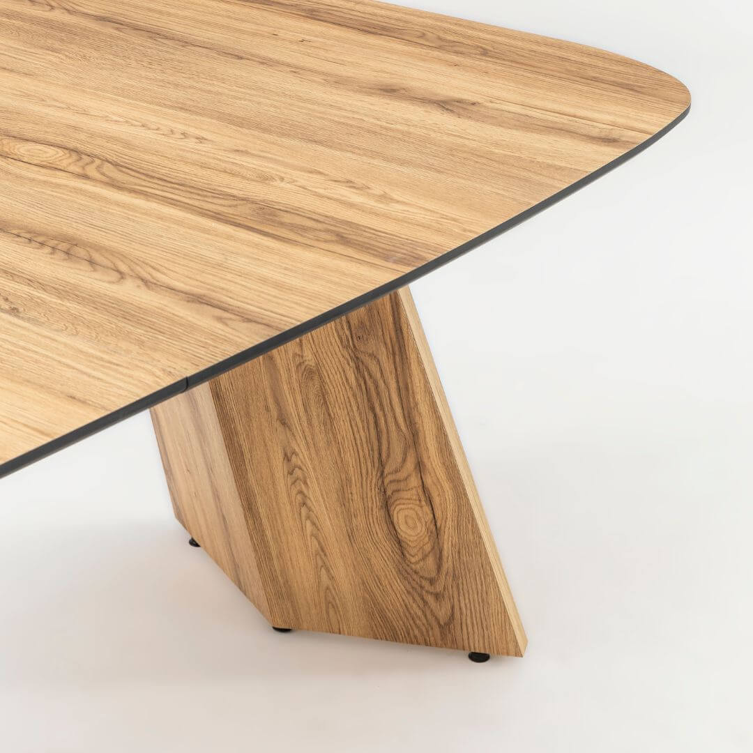 Трапезна маса Lipari - Modern Furniture