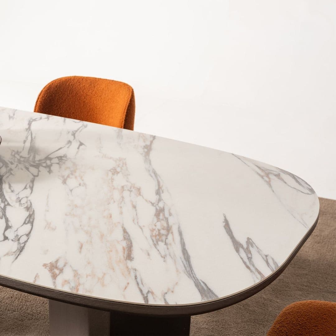 Трапезна маса Metropol