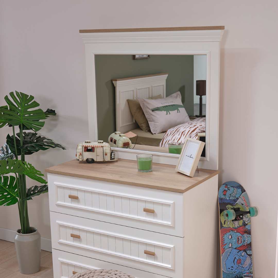 Огледало за скрин Monte – стилно и практично допълнение за всяка детска стая.