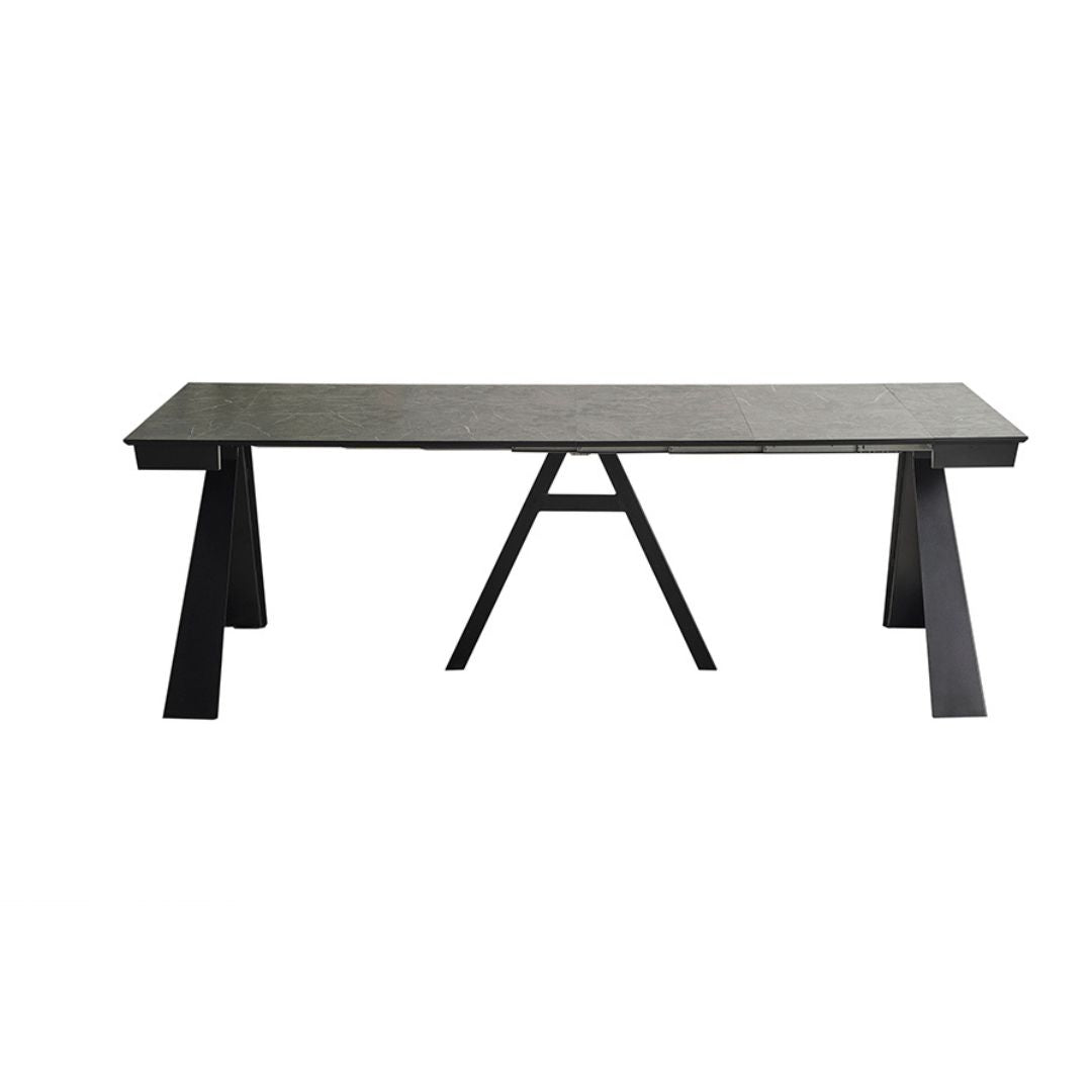 Близък план на HPL плота на Mounta, показващ гладката повърхност и лесната за поддръжка текстура.