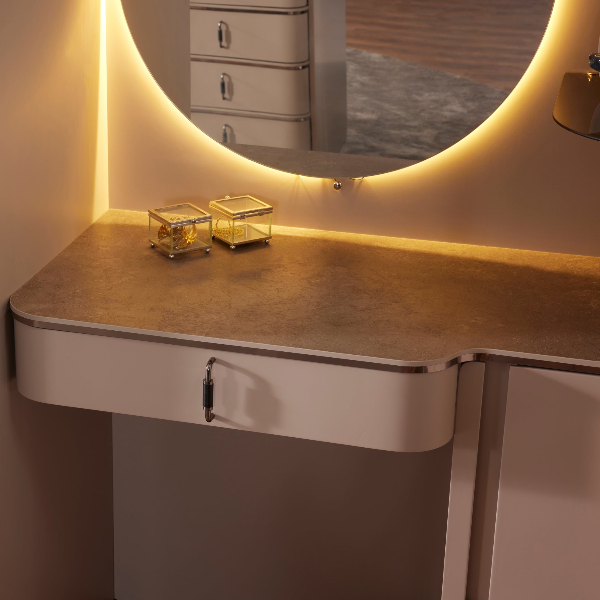 Модулен гардероб Paris