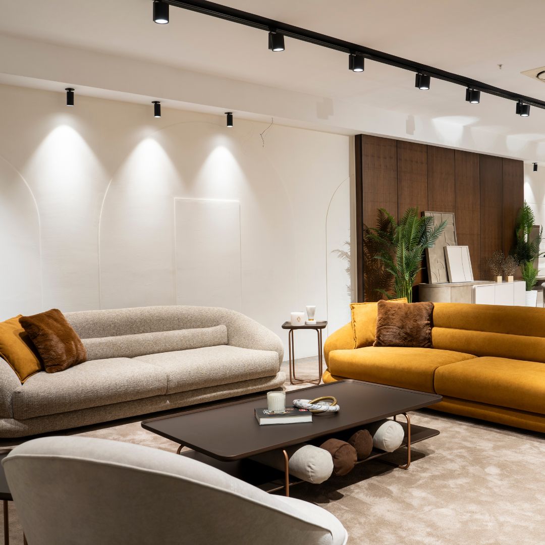 Прав диван Point