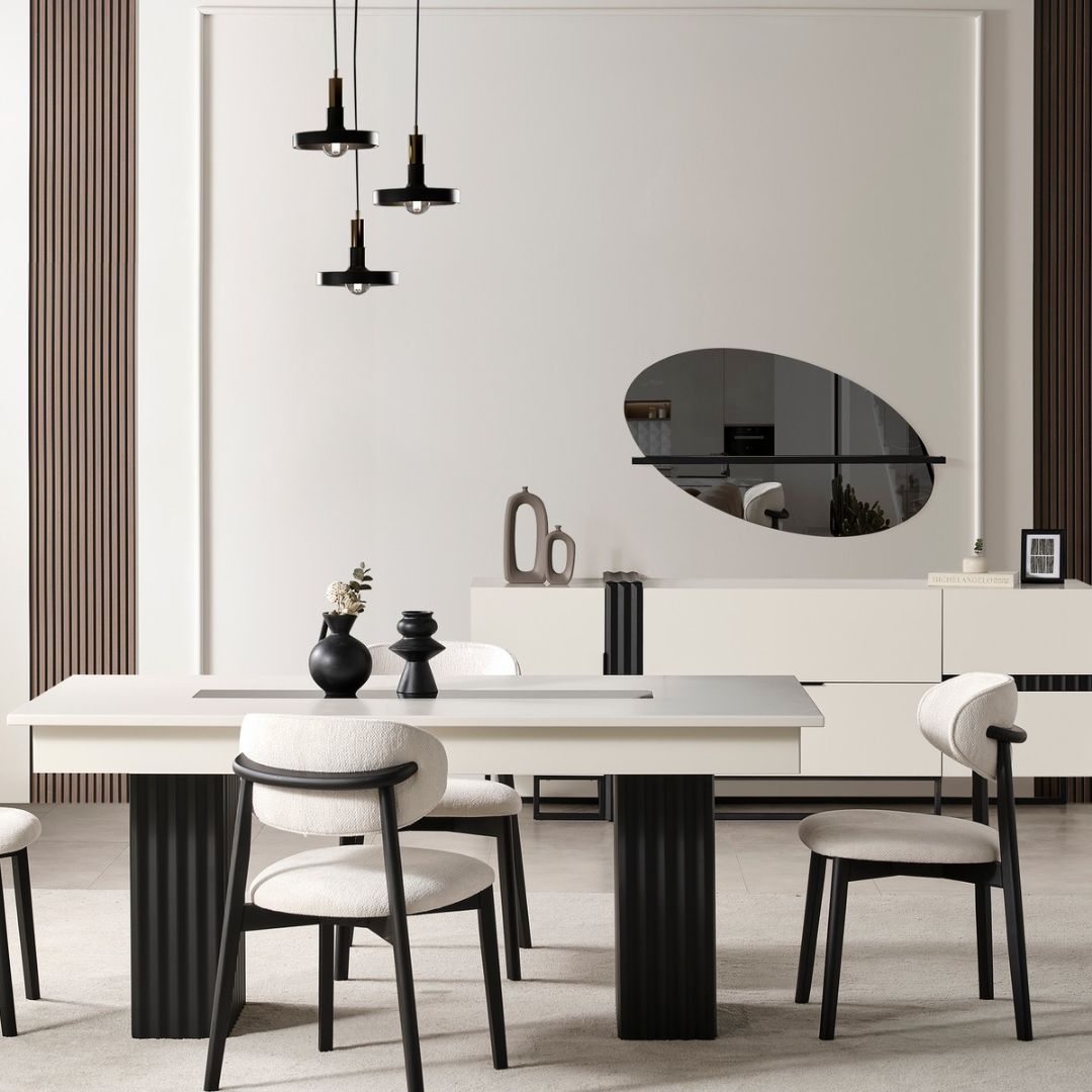 Safir – фронтален изглед на масата, подредена за вечеря.