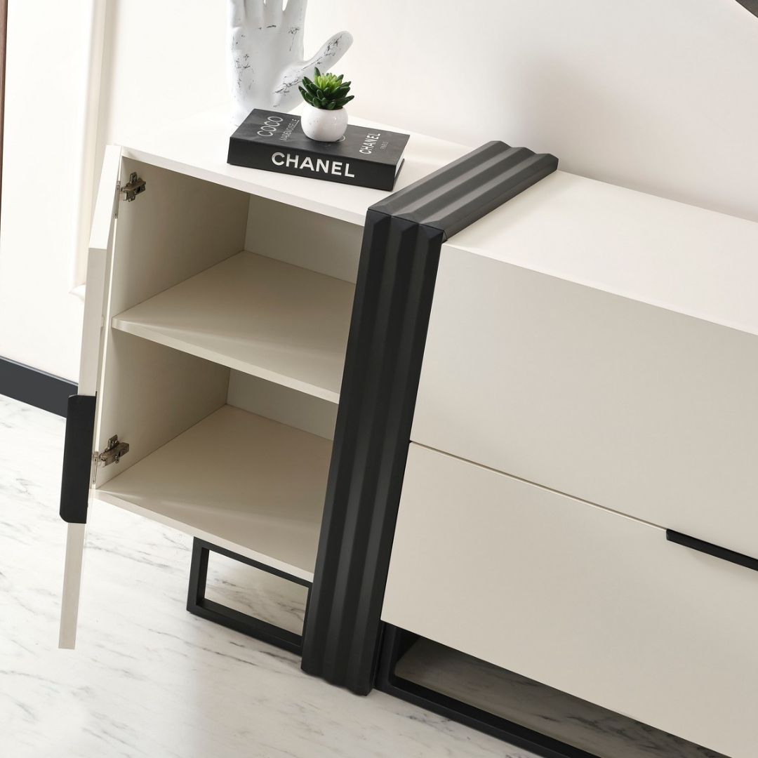 Бюфет Safir – в модерна трапезария като част от серията.