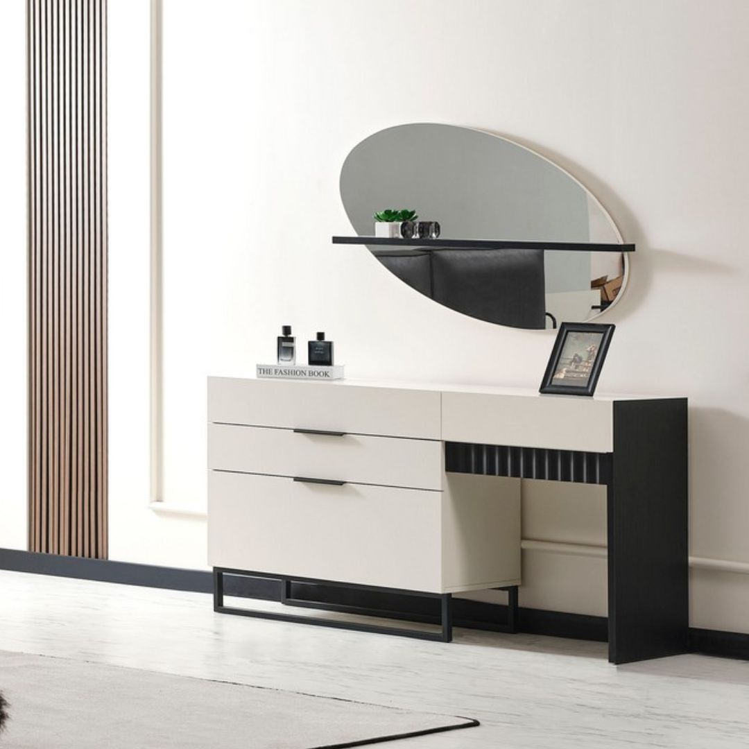 Тоалетка с огледало Safir