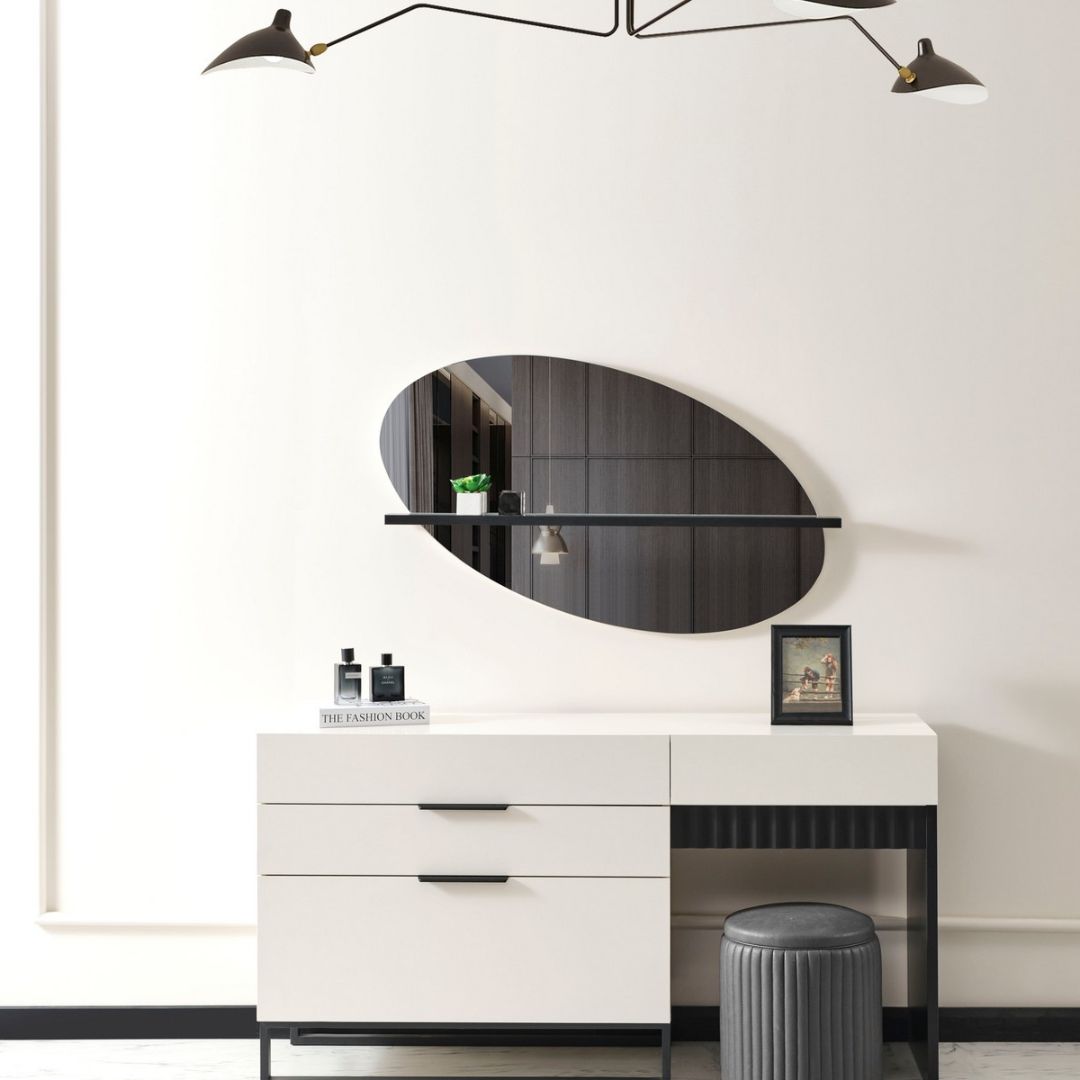 Тоалетка с огледало Safir