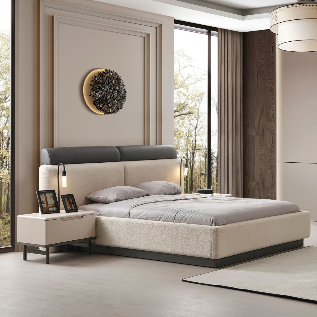 Легло Stella в съвременна спалня с изчистени линии и висока табла.