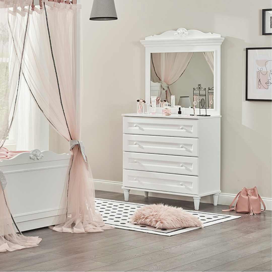 Огледало Lora върху скрин – комплект за детска стая