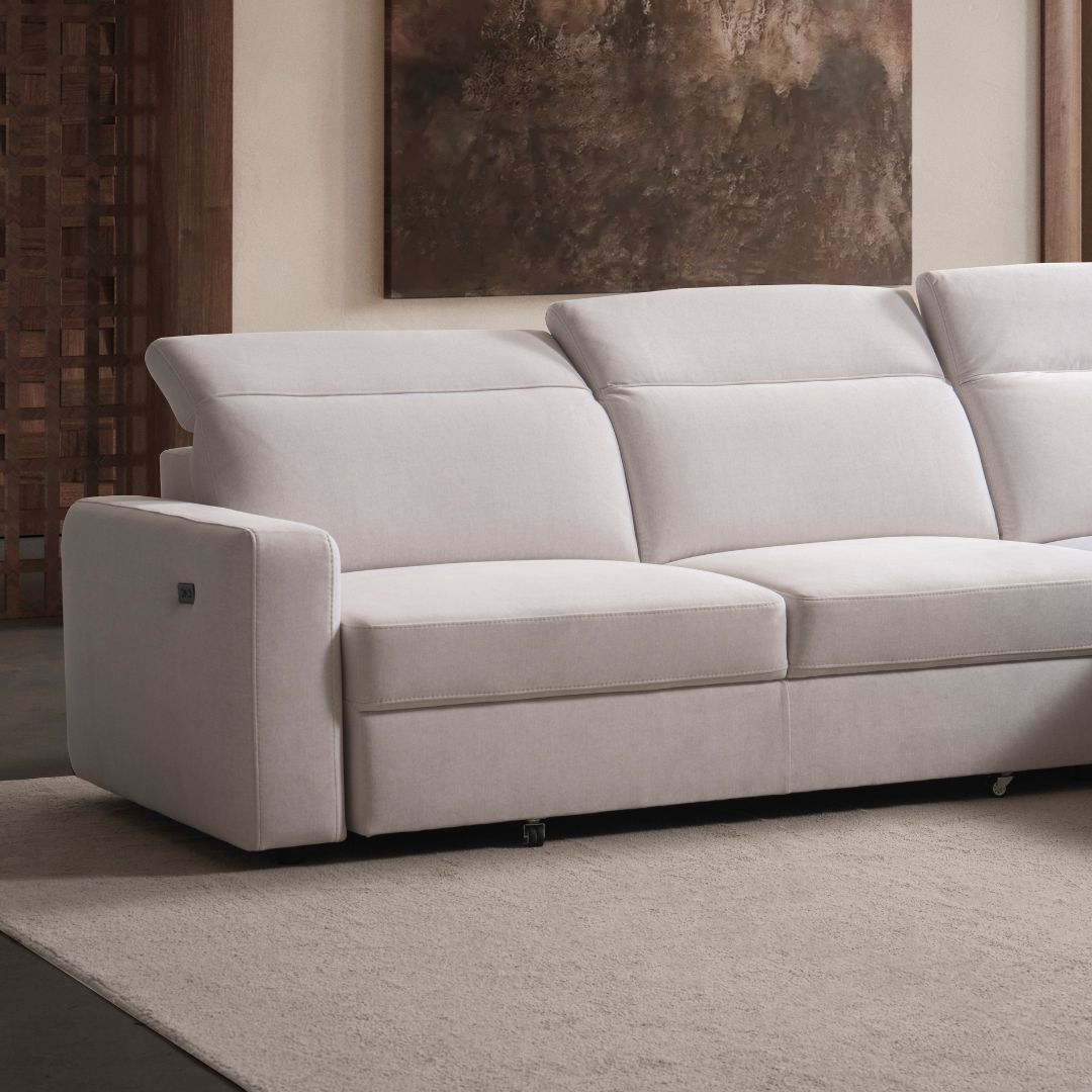 Модулен диван Como – права композиция със средни модули и подлакътници.