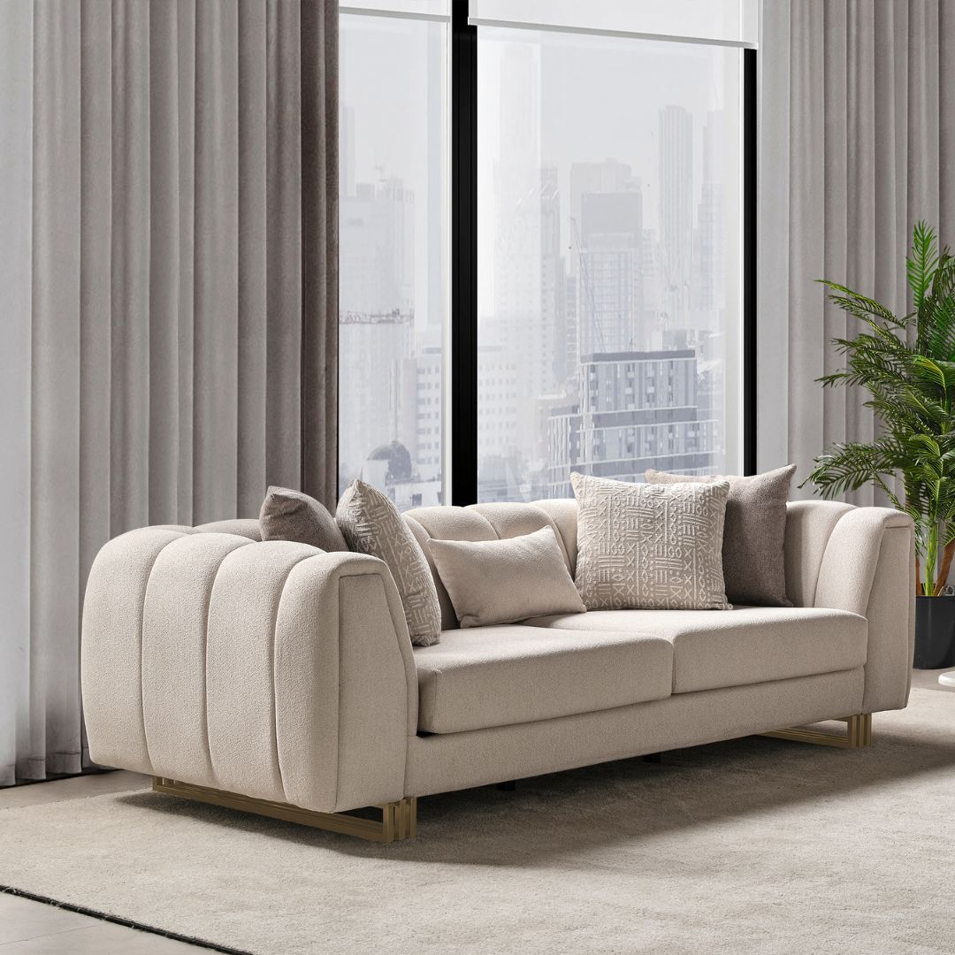 Диван Tesla – страничен профил, подчертаващ балансираните пропорции.